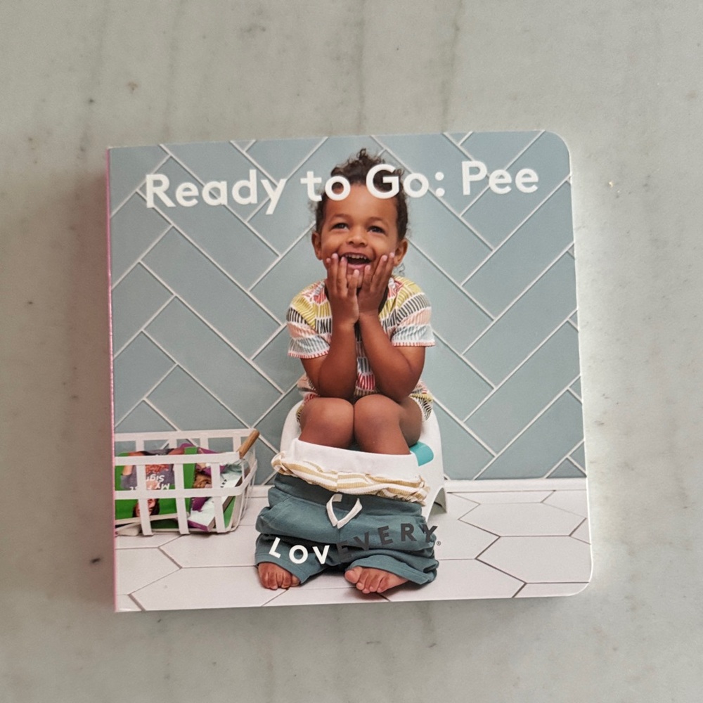 Lovevery: Ready to go: Pee Book